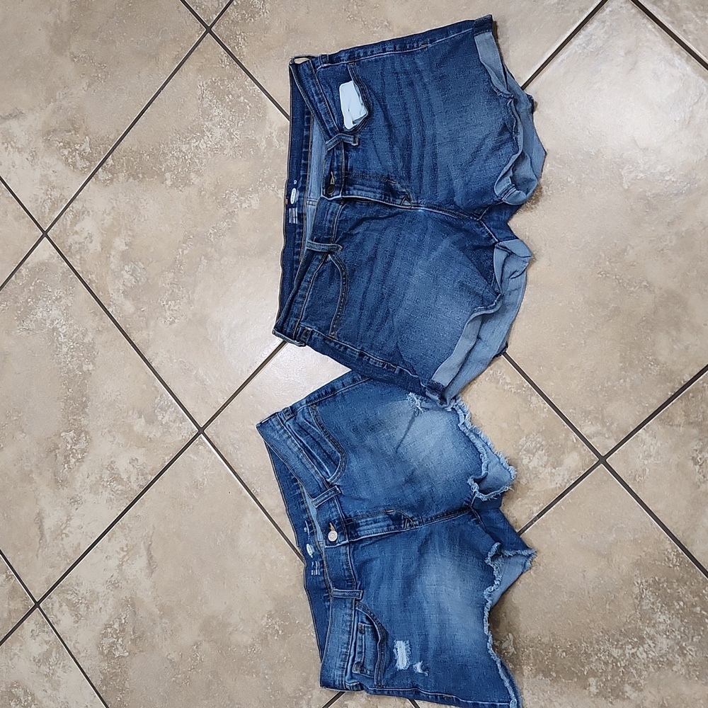 Bundle of 2 Old Navy Women's Jean Shorts